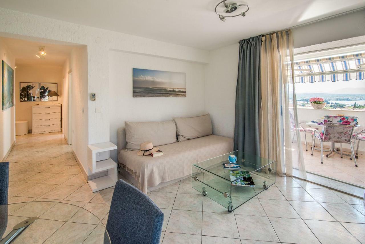 Apartment Luna Malinska Zewnętrze zdjęcie